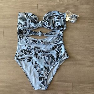 Aerie one piece NWT